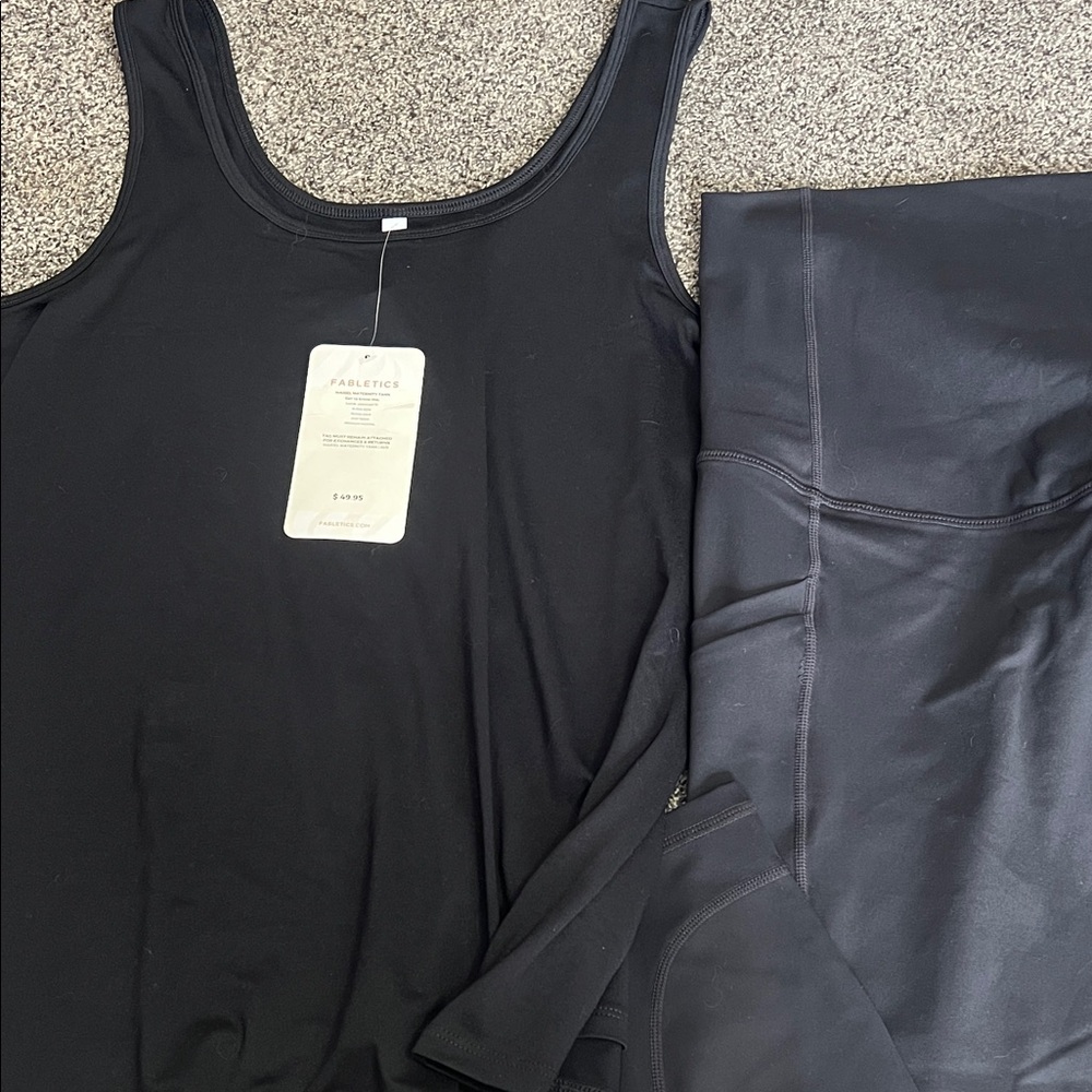 Fabletics Black Maternity Tank & Leggings Set, Medium, NWT - Picture 4 of 5